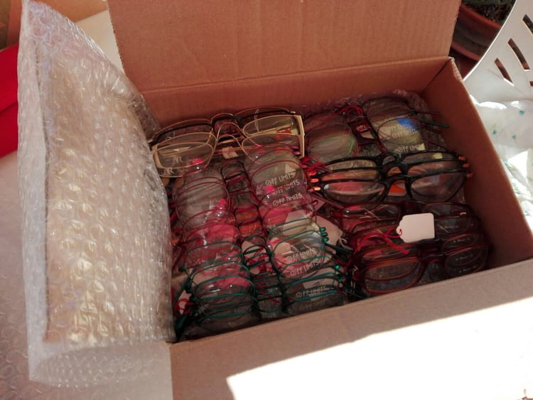 Occhiali in partenza per Mbanza Congo