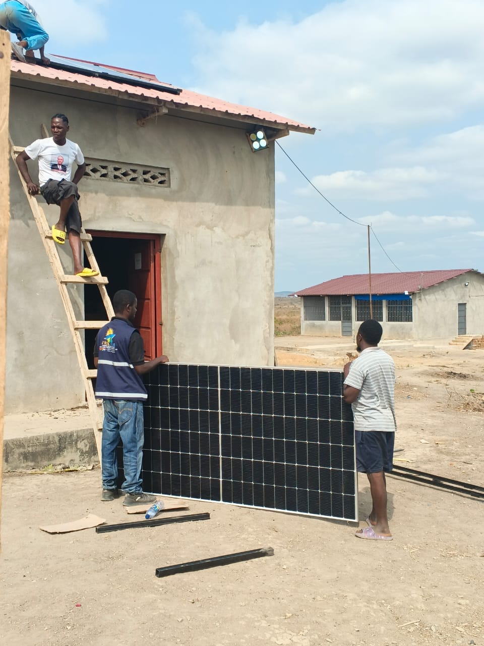 Aggiornamento progetto scuola agricola familiare Angola