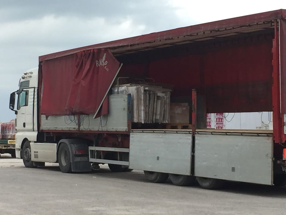 Primo camion dalla Sardegna in partenza!